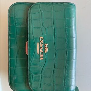 Coach Emerald Croc-Embossed Clutch